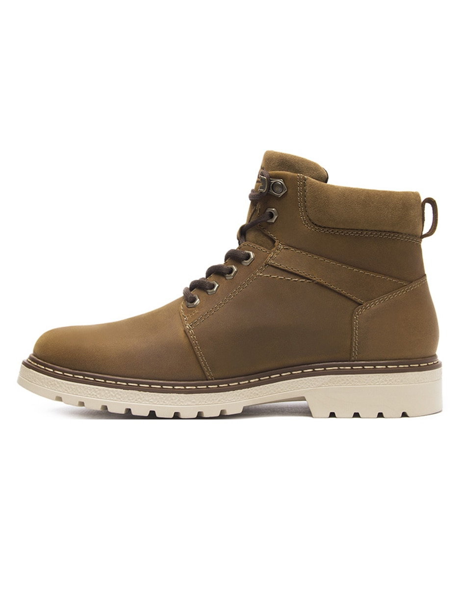 Bota Flexi para hombre